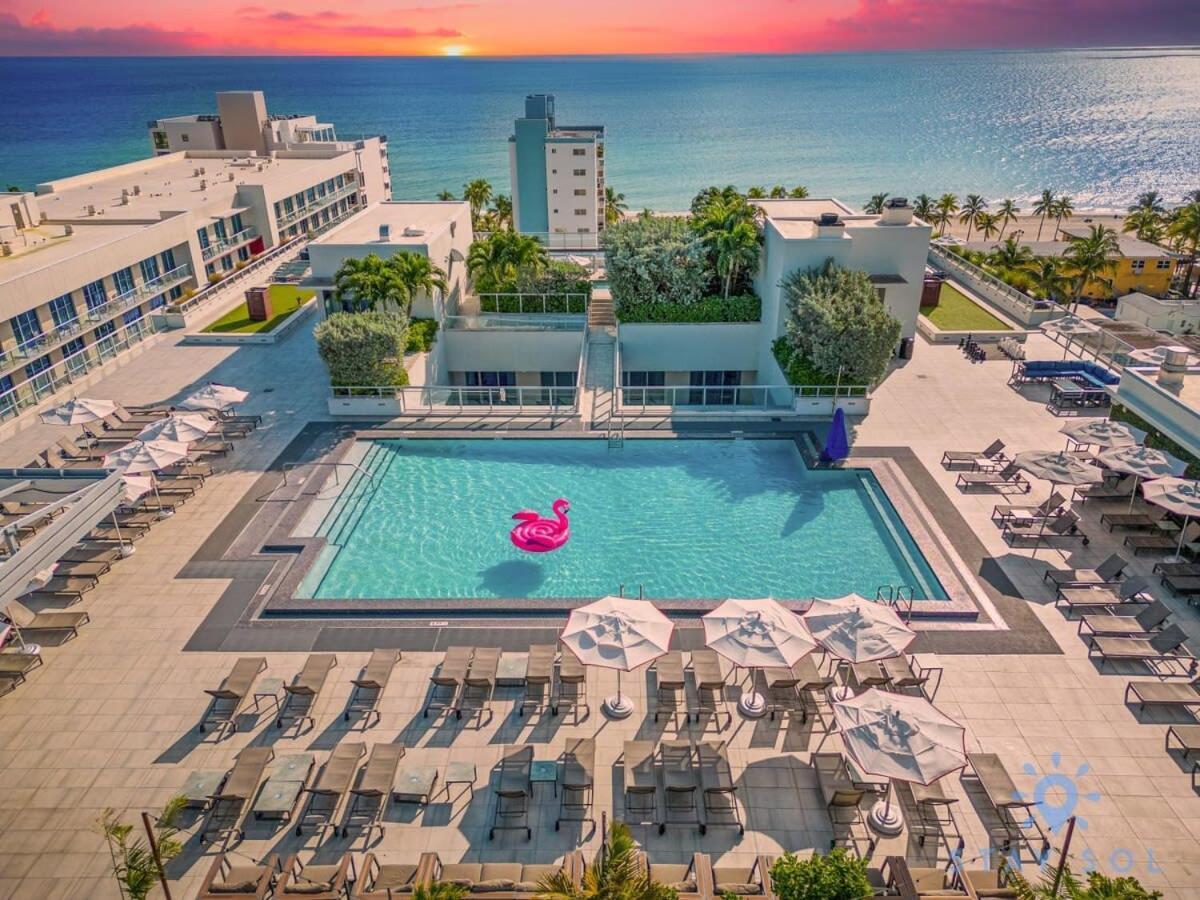 Beachfront Resort - Hot Tub & Pool- Near Beach ハリウッド エクステリア 写真