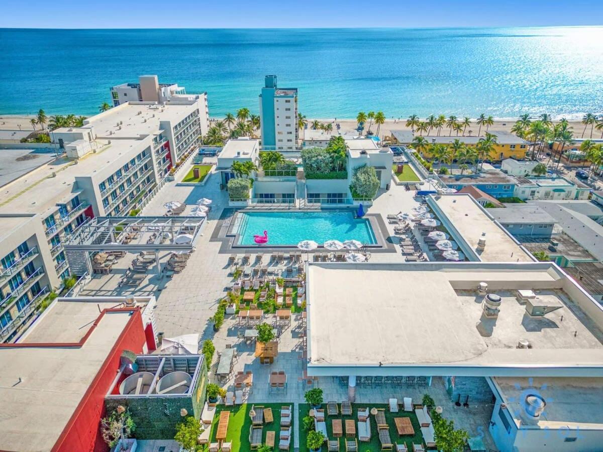 Beachfront Resort - Hot Tub & Pool- Near Beach ハリウッド エクステリア 写真