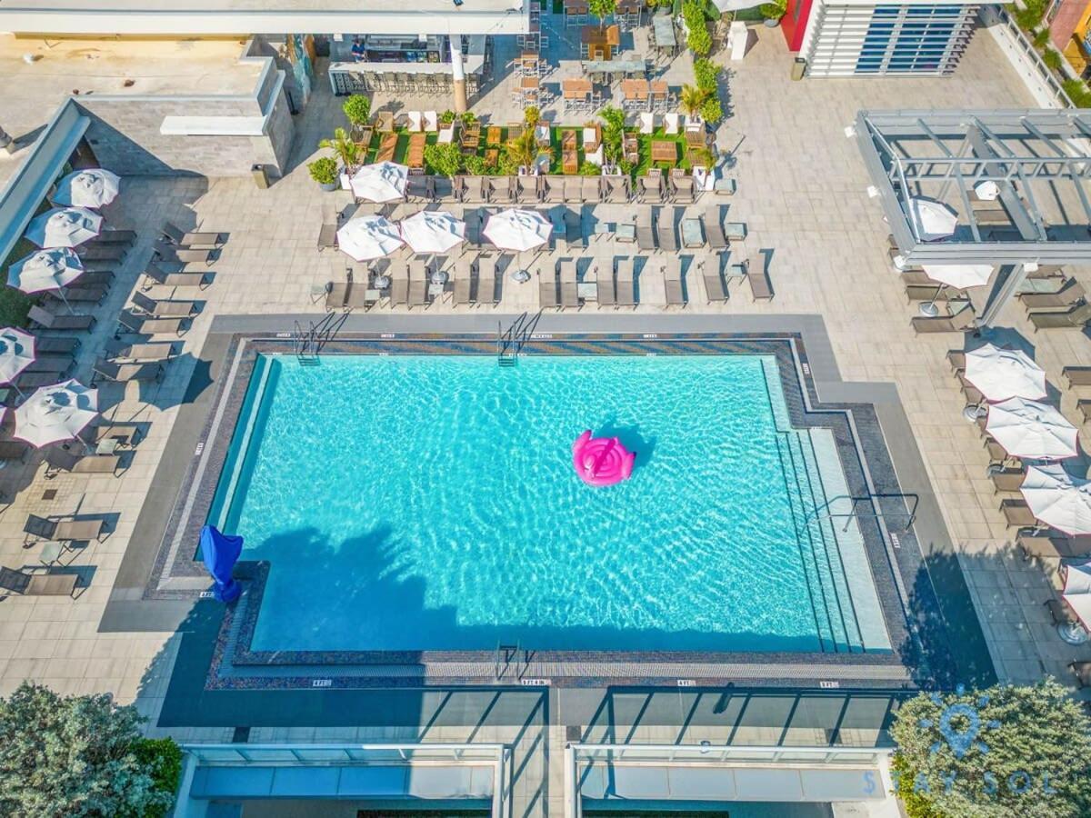 Beachfront Resort - Hot Tub & Pool- Near Beach ハリウッド エクステリア 写真